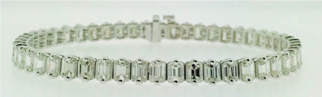 18k White Gold Emerald Cut Double Prong Eternity Bracelet