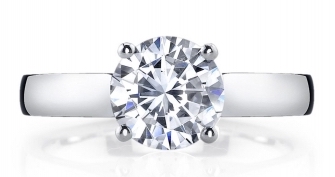 Standard Smart Solitaire 18k White Gold 2.7m Wide