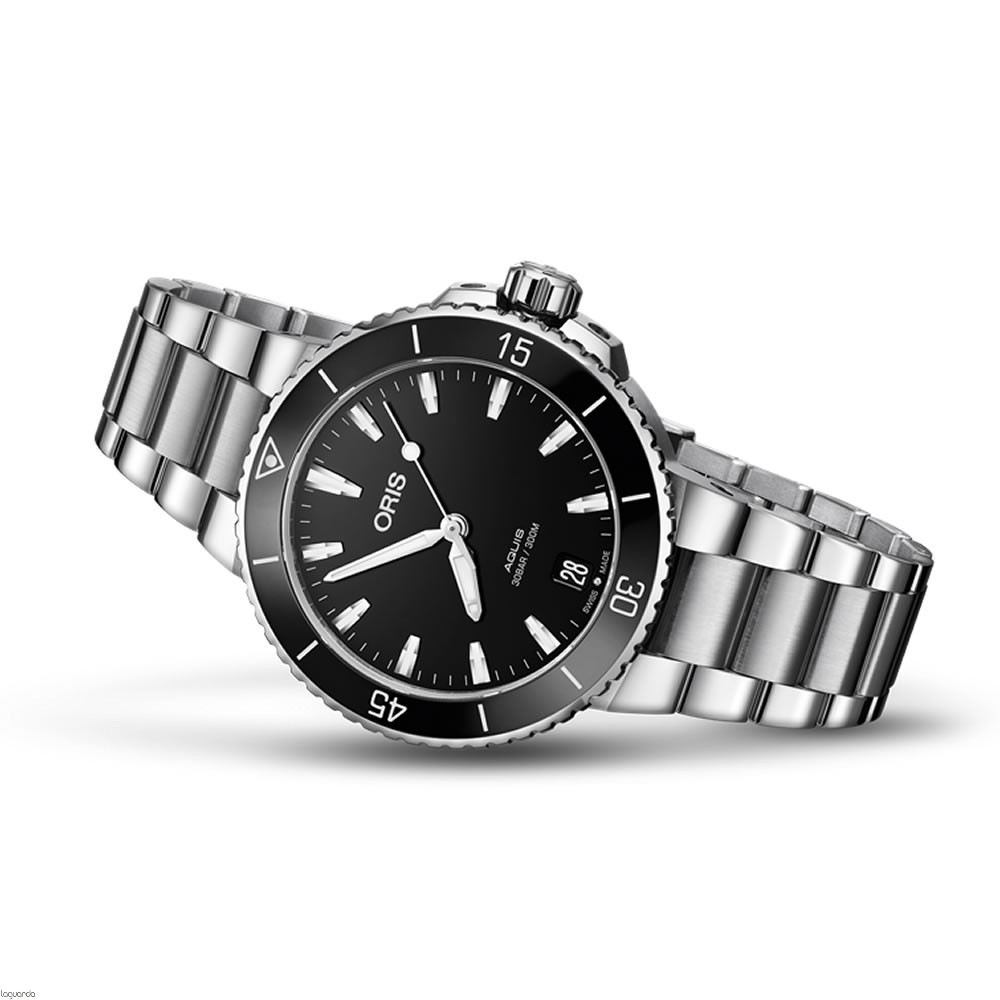Oris Aquis Date 36.5mm Black Dial On Bracelet