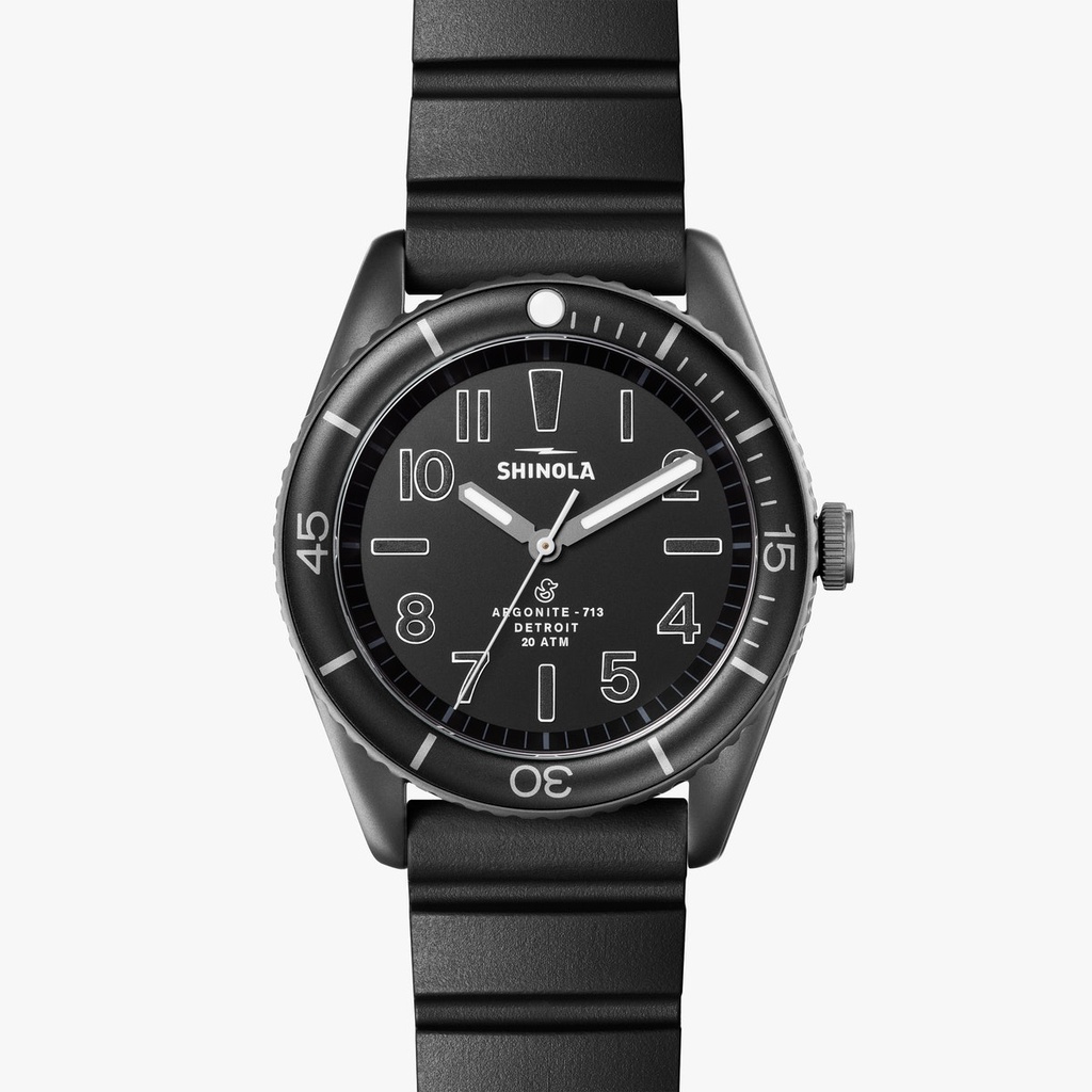Duck 3 Hand Watch Black On Rubber Strap