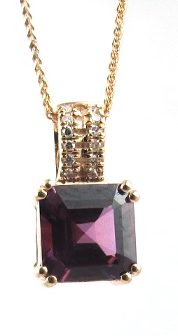 [LA.GEMS.10864] 14k Rose Gold Rhodolite Garnet &amp; Diamond Pendant &amp; Chain