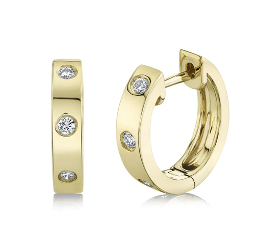 [FEAR.00078381] 0.11CT DIAMOND HUGGIE EARRING